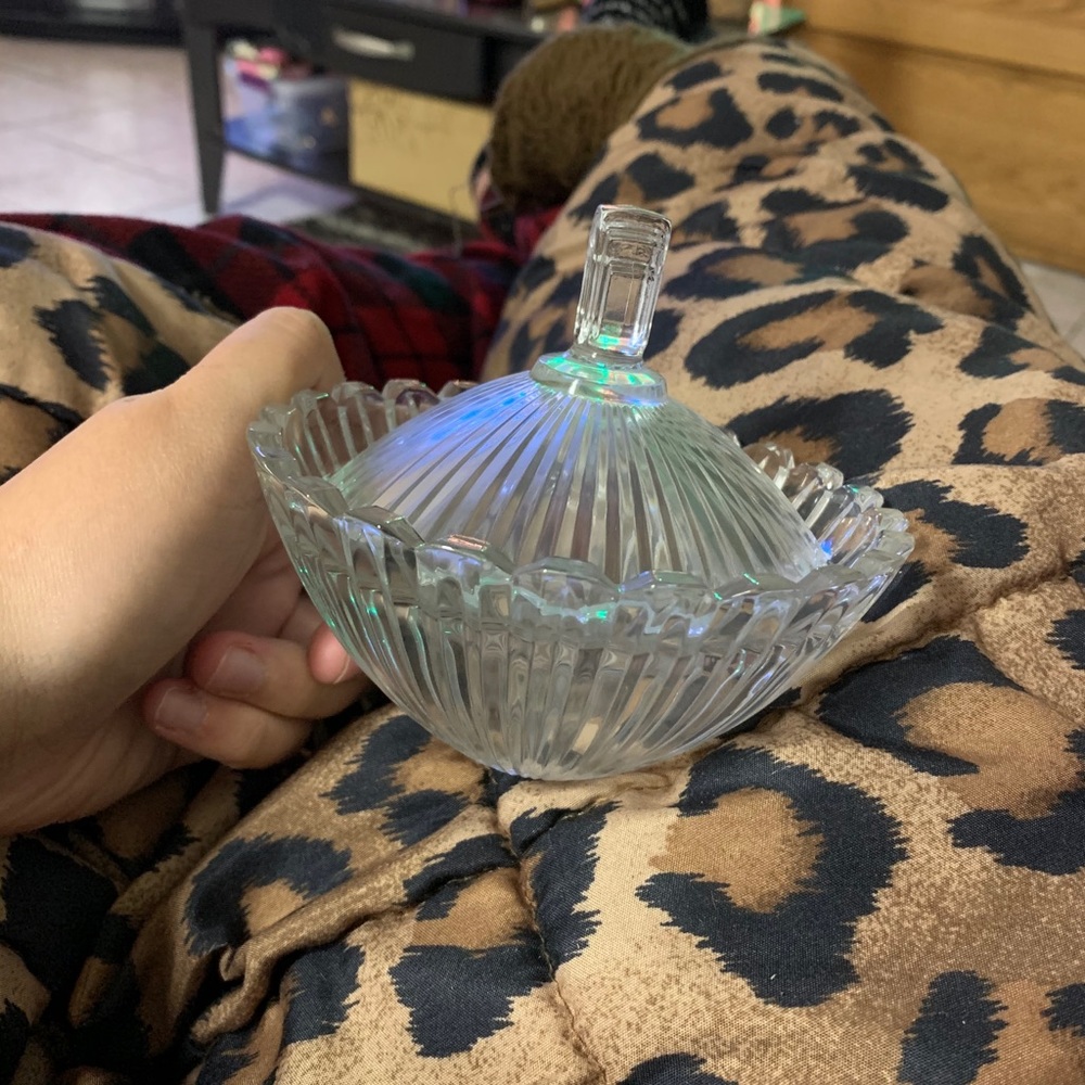 Mikasa Marquette Glass Covered Candy Box DishQQ056